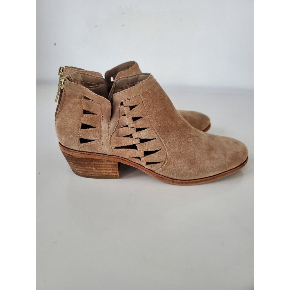 Vince Camuto PEERA Cutout Ankle Bootie Size 9 M
